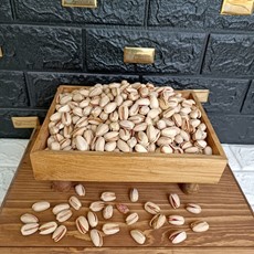 پسته اکبری